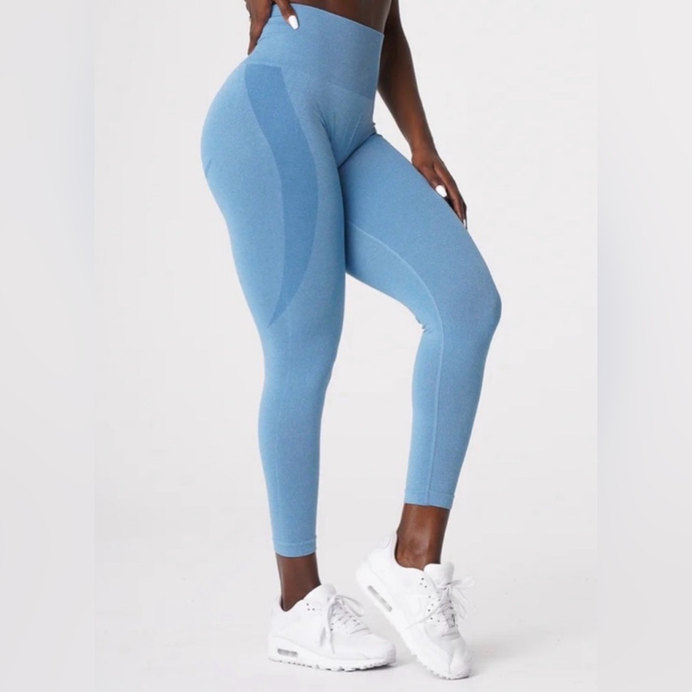 NVGTN Sky Blue High-Waisted Leggings